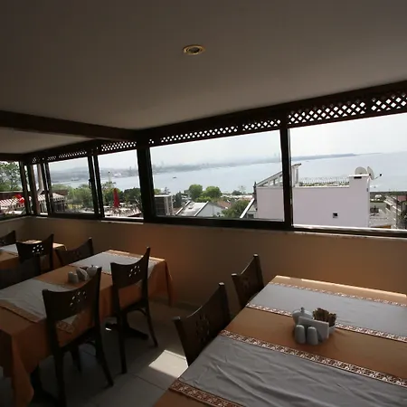Hanedan Hotel 3*
