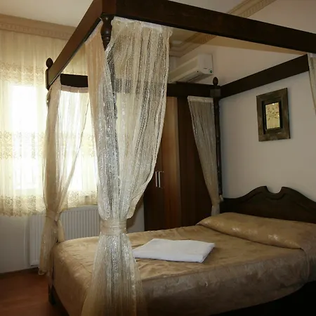 Hanedan Otel 3*
